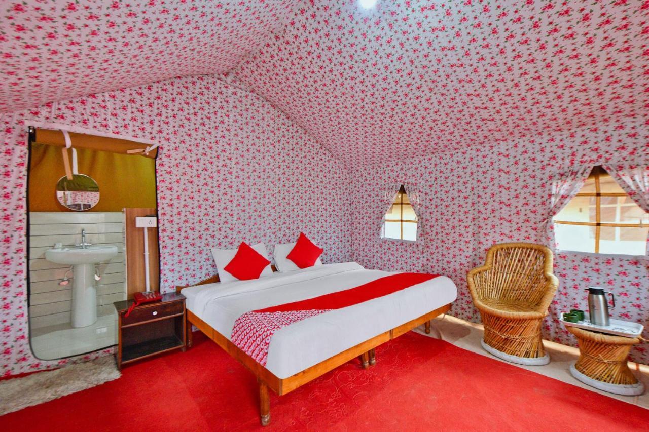 Oyo 29888 Nature Treat Hotel Chail Exterior foto